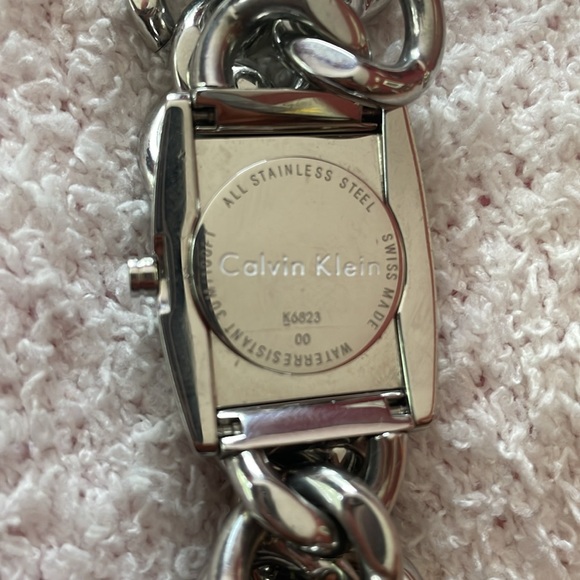 Calvin Klein Swiss Made watch, Needs New battery !! - Picture 3 of 3